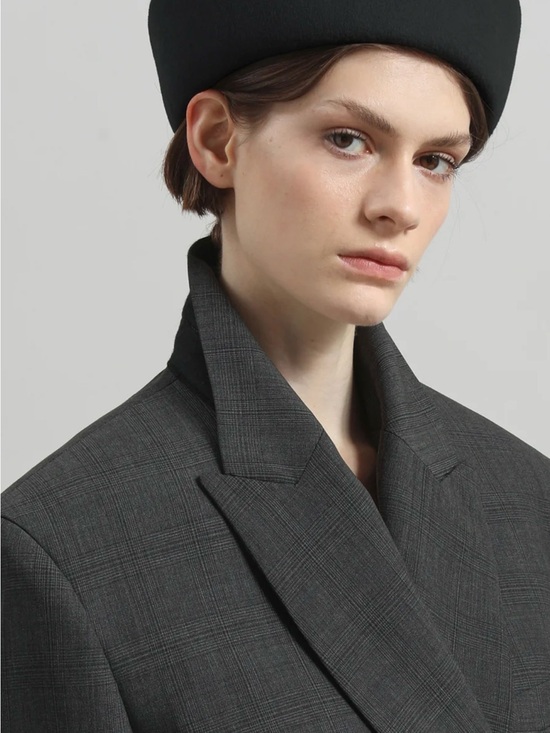 The Frankie Shop Black Wool Noxley pillbox hat main image 7